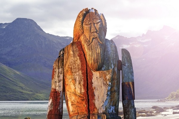 Statue of Odin